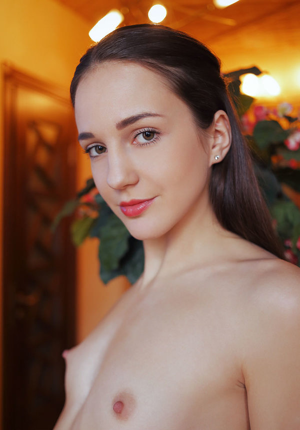 Вероника, 23 года, 2 размер груди